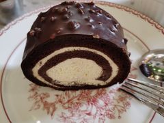 -Dough&Joe团憩(瑞虹天地月亮湾店)