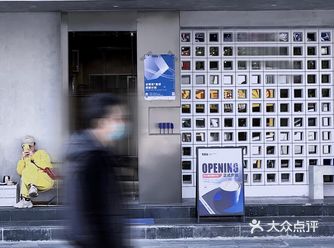深圳探店｜克莱因蓝工业风咖啡馆