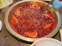 -小天鹅火锅·一线江景洪鼎旗舰店(洪崖洞店)