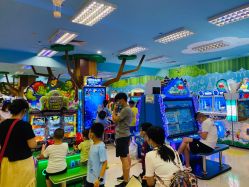 -莫莉幻想儿童乐园(武汉金银潭永旺店)