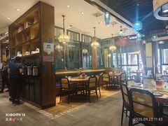 -黄泥岗·地道湖北菜(奥特莱斯店)