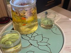 -荷花亭·湖北融合菜(中商广场店)