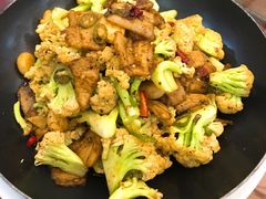 -乔家小院•本地小海鲜•非遗驴肉(万年泉路店)