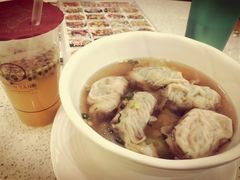 -明记港式烧腊茶餐厅(下沙店)