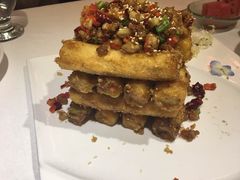 -铜锣湾·有麝自然香(渝北财富中心店)