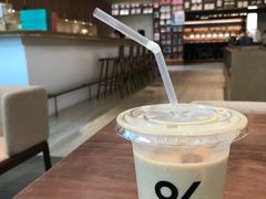 冰拿铁-% Arabica阿拉比卡咖啡(深圳湾万象城店)