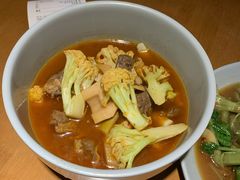 散叶花菜笋炖牛腩-南小馆(迪士尼小镇店)