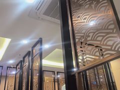 -七欣天香辣蟹火锅(闵行浦江欢乐颂店)
