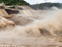 -黄河小浪底水利枢纽风景区
