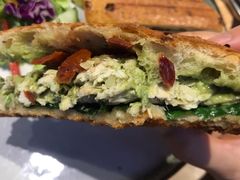 青酱鸡肉三明治-Jamaicablue Coffeeshop(中央广场店)