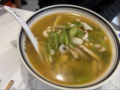青咸菜目鱼汤面-老地方面馆(思南路店)