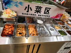 八种特色小菜-松林阁烤肉(延大店)
