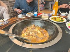 -妈妈家铁锅炖(景诚园综合楼店)