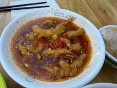 无骨凤爪-胡仕光陵水酸粉