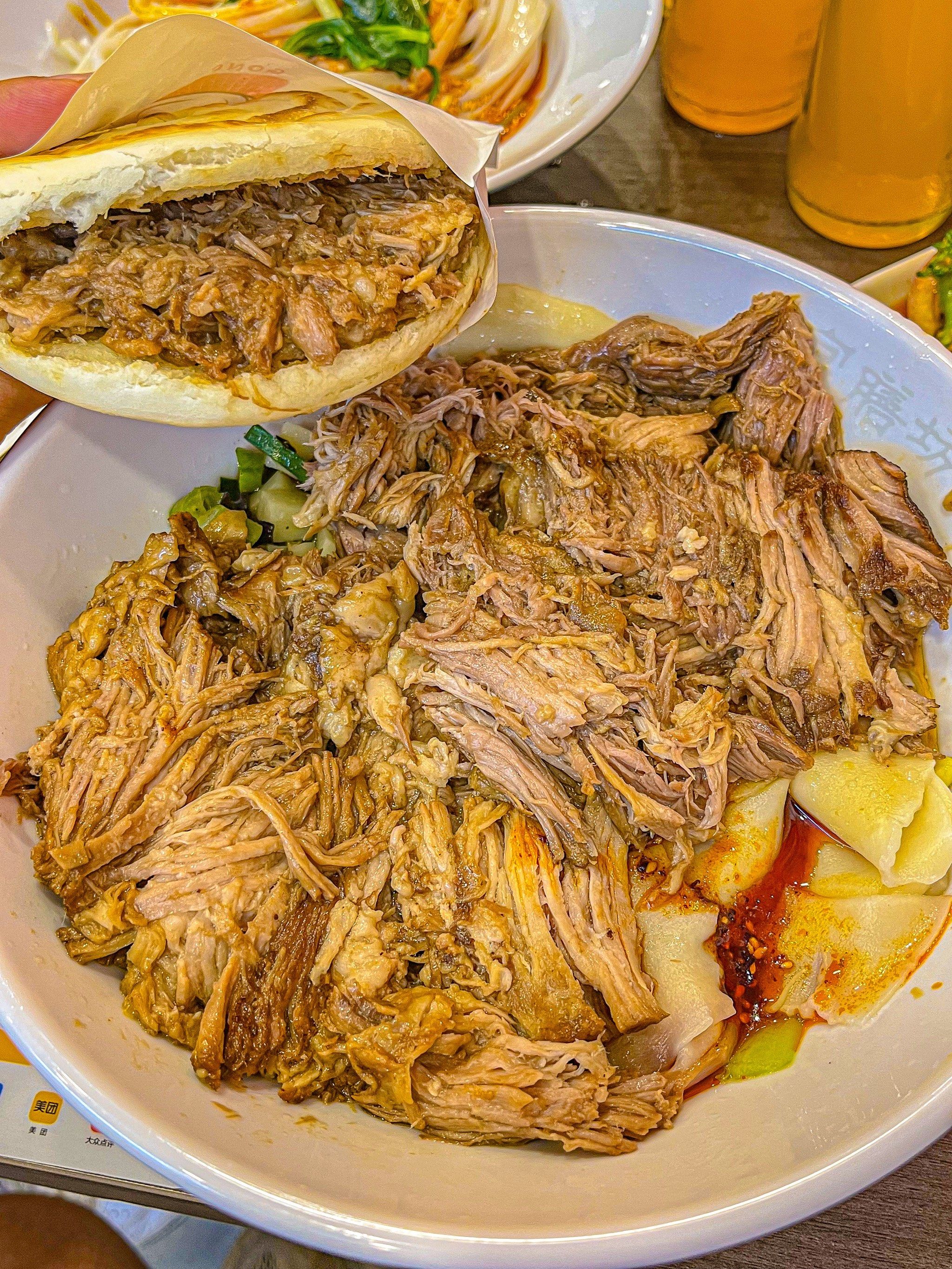 15.2一碗腊汁肉揪面片!你受得了吗?