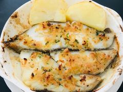 蒜茸牛油焗银雪鱼-妈阁铭记澳葡美食