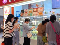 -白玉兰食品甜凤店(合生汇店)