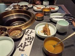 -韩白山·朝鲜族烤牛肉·酱蟹(长宁龙之梦店)