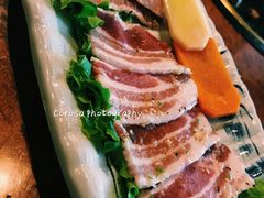 -炼火烤肉店