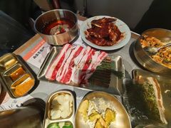 -草家酱蟹炭火烤肉店(珲春南路一店)