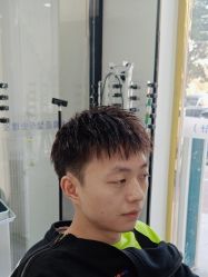 -Mika美嘉·烫染连锁