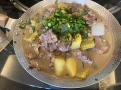 -周老三跷脚牛肉·全牛火锅(非遗传承店)