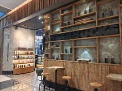 -星巴克臻选(湖滨道店)