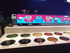 -芝小官毛肚火锅海鲜自助(淮安清江浦区新亚店)