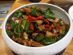 地道湖南辣椒黑猪肉-伊喜饺子·烤鸭(五道口学院路店)