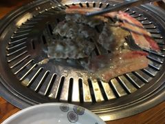 -牛信亭韩国料理·炭火烤肉(紫藤路店)