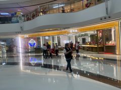 -万达广场(临港店)