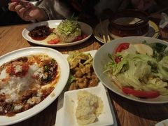 -玛格萝妮(汇智国际商业中心店)