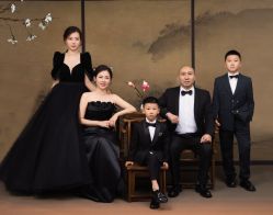 -艾文全家福亲子孕妇摄影馆(银基王朝店)