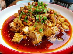 -有红鸡毛店·川菜(建设路店)