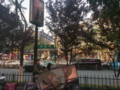 -杭州西湖银泰百货