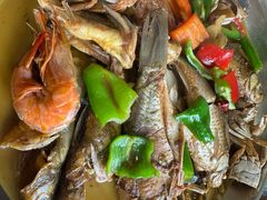 杂鱼煲-李东农庄(中南百草园地标店)
