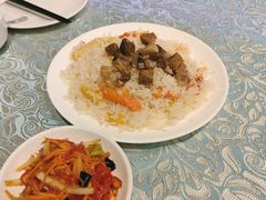 羊城抓饭-巴扎美食·新疆菜·西域歌舞表演餐厅(新疆大厦店)
