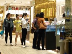 -VENCHI 闻绮(北京国贸商城店)