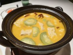 石蟹丝壓盐卤豆腐煲-荣轩(新荣记环球金融中心店)