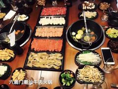 -六扇门潮汕牛肉火锅(BGC店)