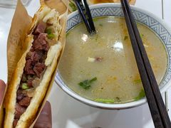 -驴公驴婆(曹杨店)