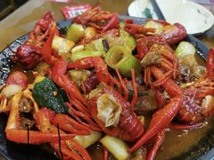 -老鄞江清水龙虾•赵赵家(江北店)