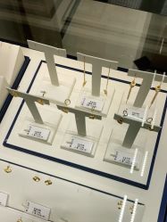 -爱丽丝珠宝(亚泰富苑店)