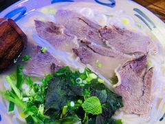 牛肉米线-云上千禾(水上店)