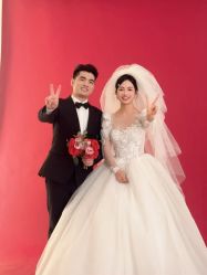 -雪中彩影婚纱摄影·微光艺术中心