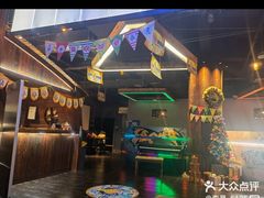-YOGO优果密室逃脱(新佳丽广场店)