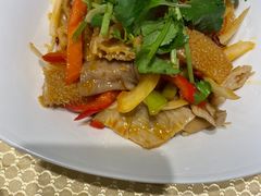 手撕羊肚-巴扎美食·新疆菜·西域歌舞表演餐厅(新疆大厦店)