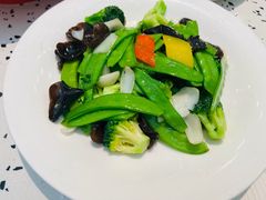 橄榄油炒田园时蔬-大树餐厅(朝阳大悦城店)