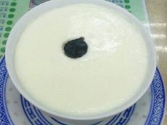 芝麻糊炖奶-翠苑甜品专家(北角道店)