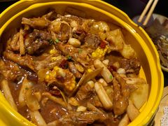 -多嘴超级肉蟹煲(中街恒隆故宫店)